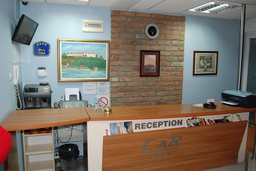 Car Royal Apartments And Rooms Novi Sad Ruang foto